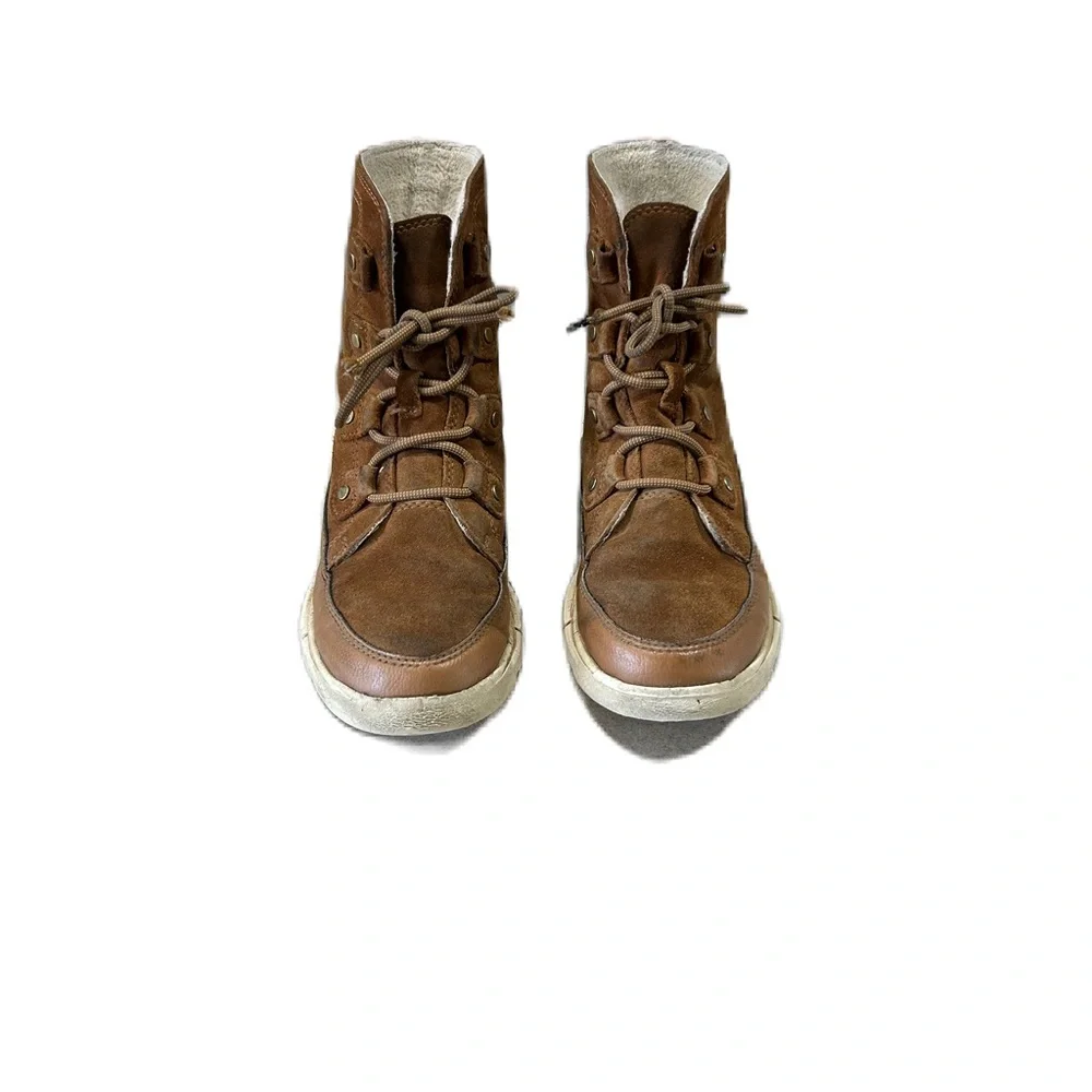 Sorel Kids Explorer Lace Boot Sz 3 Leather Waterproof Outdoor